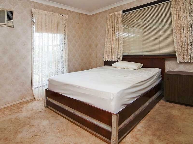 26 Coleman Crescent, Springwood QLD 4127