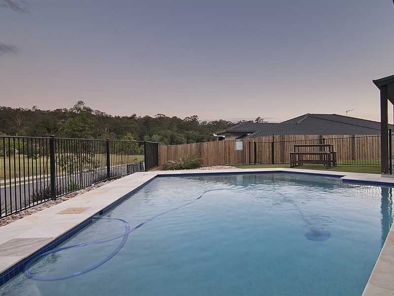 11 Nanny Shailer Street, Daisy Hill QLD 4127