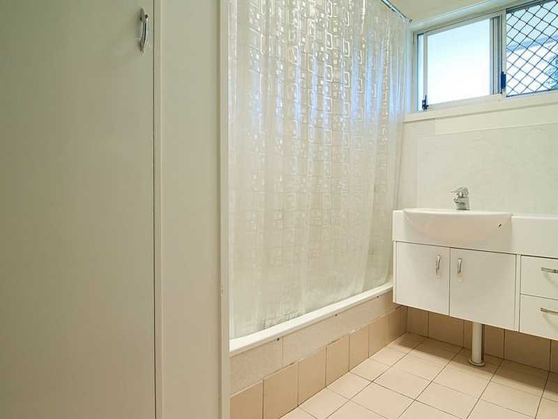 33 Albert Street, Logan Central QLD 4114