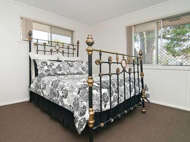 33 Albert Street, Logan Central QLD 4114