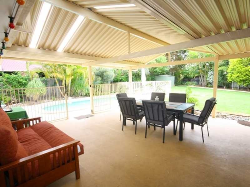 Meadowbrook QLD 4131
