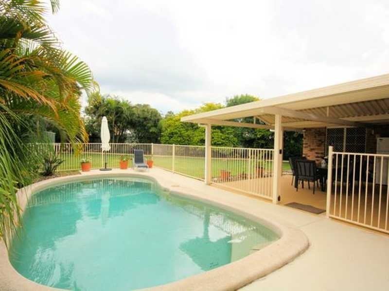 Meadowbrook QLD 4131