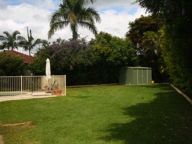 Meadowbrook QLD 4131