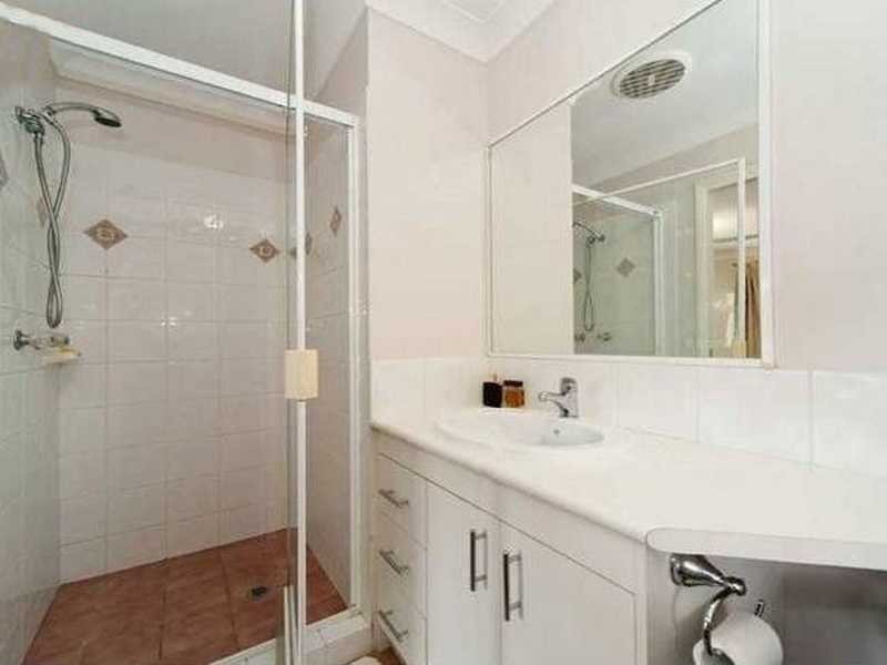 Meadowbrook QLD 4131