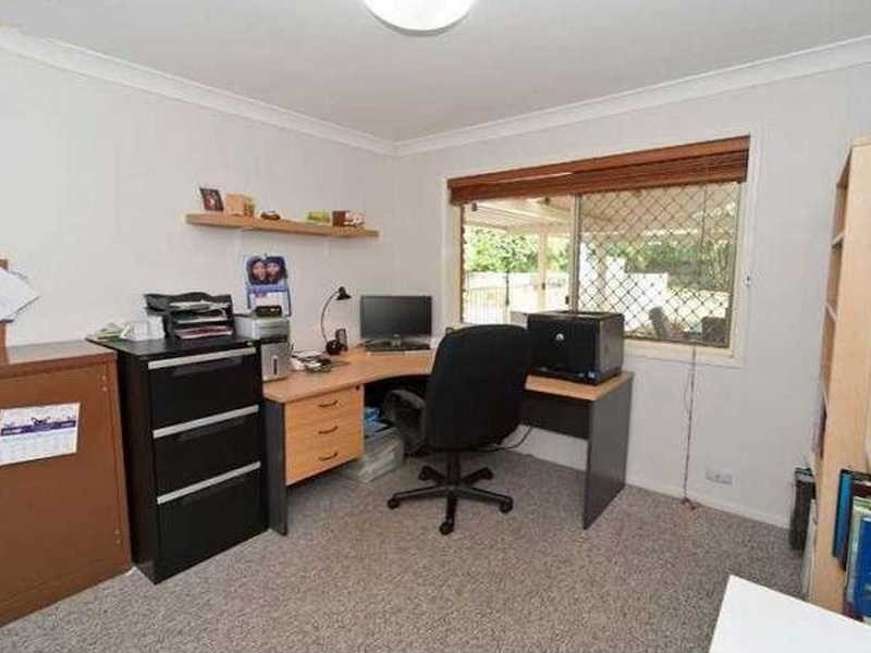 Meadowbrook QLD 4131