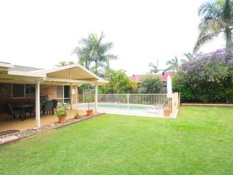Meadowbrook QLD 4131