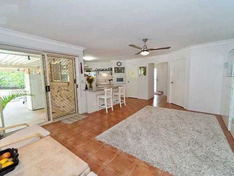 Meadowbrook QLD 4131