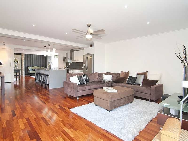 4 Wilmington Court, Springwood QLD 4127