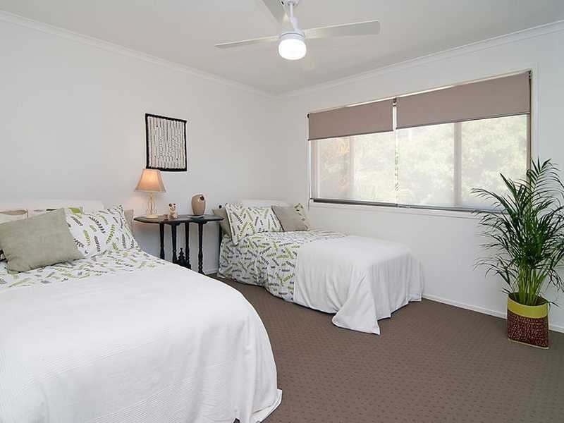 4 Wilmington Court, Springwood QLD 4127