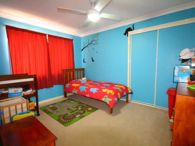 70 Kununurra Crescent, Shailer Park QLD 4128