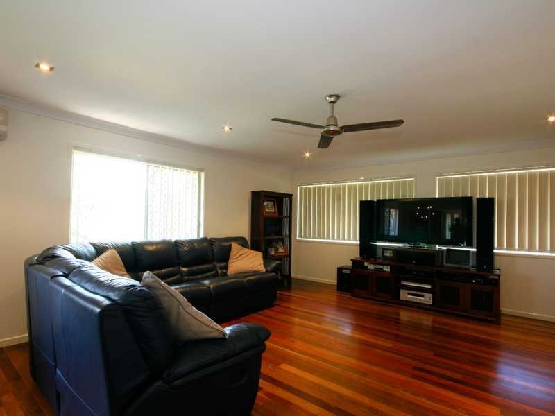 91-93 Barokee Drive, Tanah Merah QLD 4128