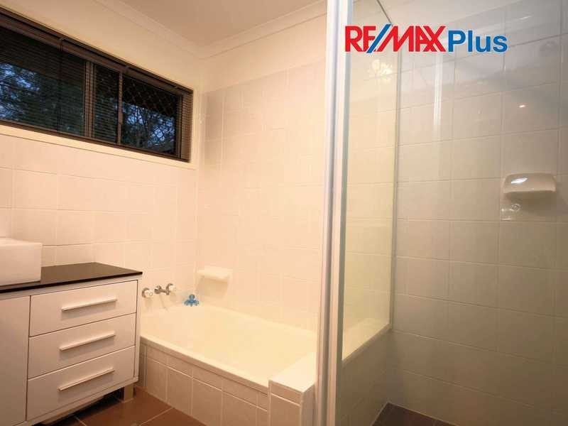 91-93 Barokee Drive, Tanah Merah QLD 4128