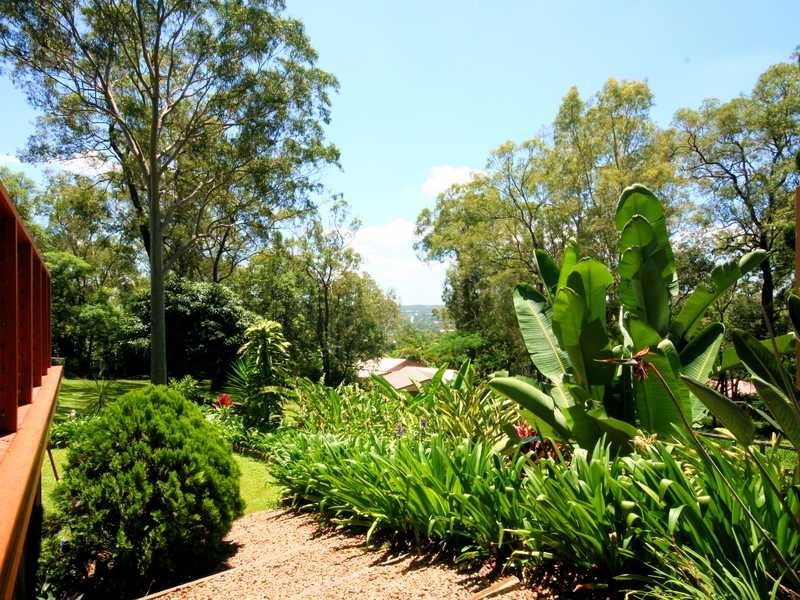 91-93 Barokee Drive, Tanah Merah QLD 4128