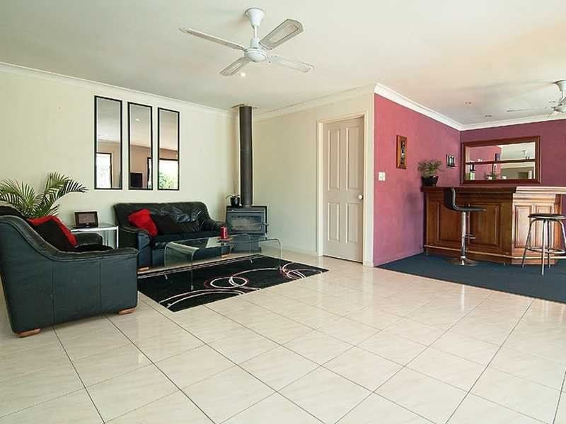 2 Lissadell Street, Shailer Park QLD 4128