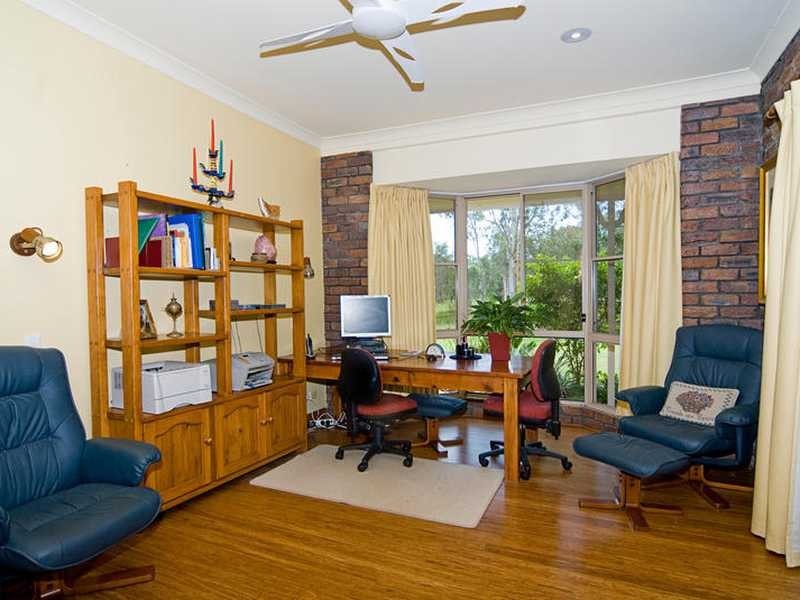 71-81 Lagoon View Road, Redland Bay QLD 4165
