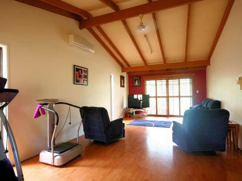 15 Konara Drive, Loganholme QLD 4129