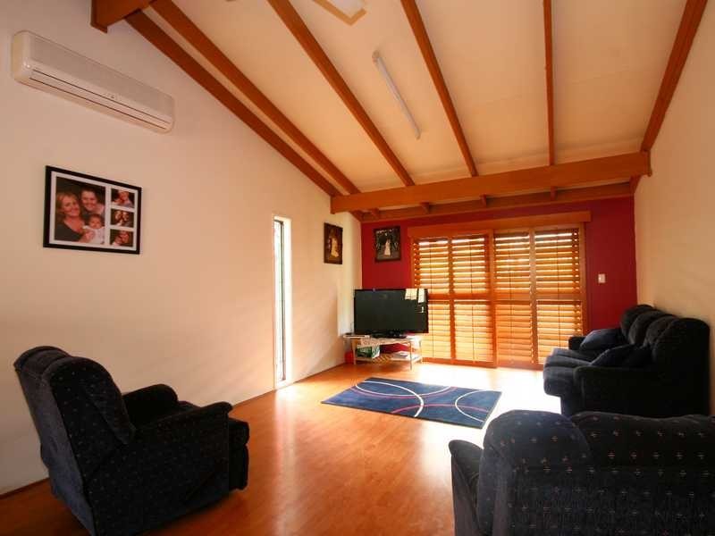 15 Konara Drive, Loganholme QLD 4129