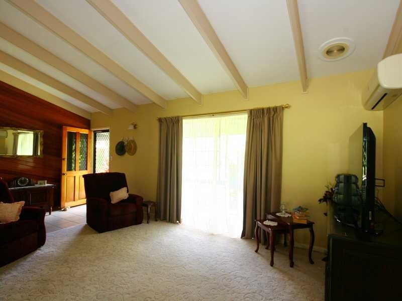 9 Tanah Merah Avenue, Tanah Merah QLD 4128