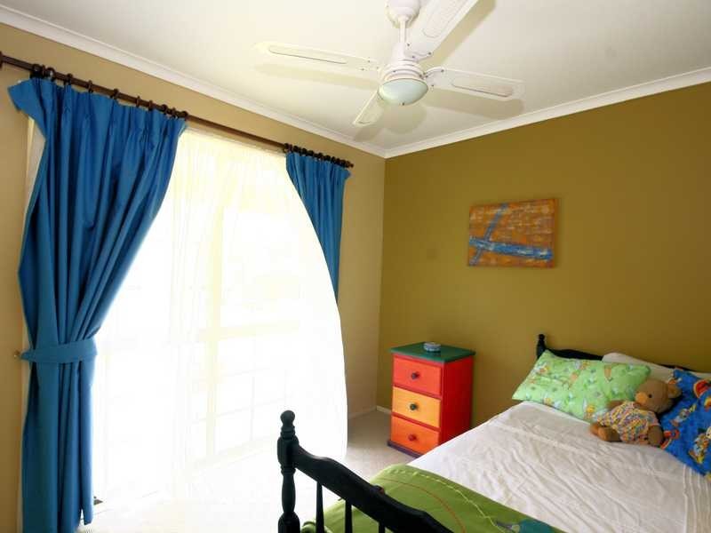 9 Tanah Merah Avenue, Tanah Merah QLD 4128
