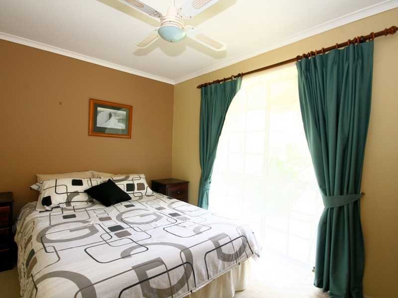 9 Tanah Merah Avenue, Tanah Merah QLD 4128