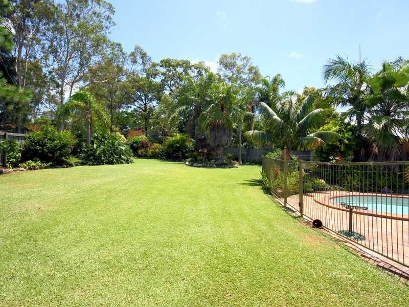 9 Tanah Merah Avenue, Tanah Merah QLD 4128
