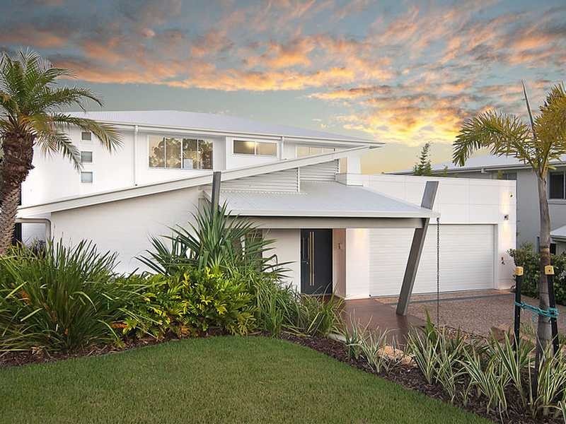 15 Dennis Vale Drive, Daisy Hill QLD 4127