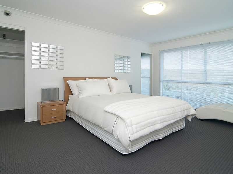 15 Dennis Vale Drive, Daisy Hill QLD 4127