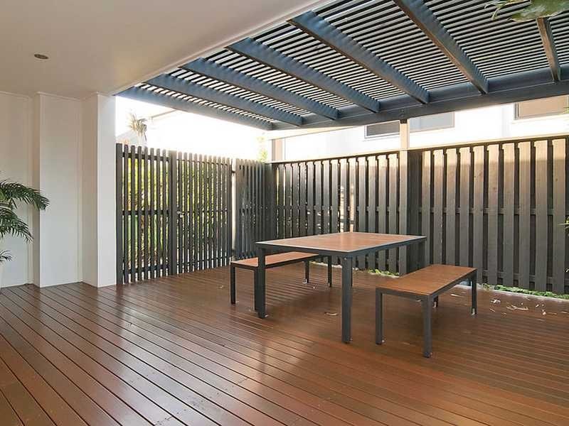 15 Dennis Vale Drive, Daisy Hill QLD 4127