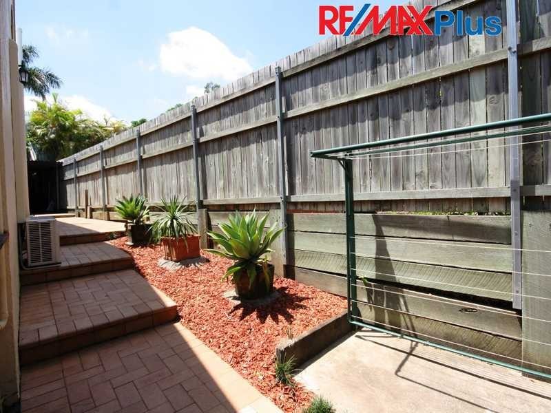 20 Edgehill Crescent, Springwood QLD 4127