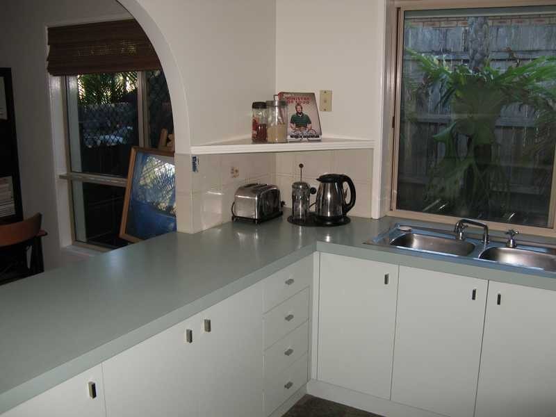 25 Drews Road, Tanah Merah QLD 4128