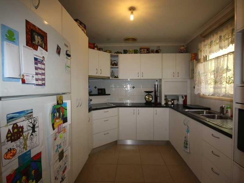43 Christopher Street, Slacks Creek QLD 4127