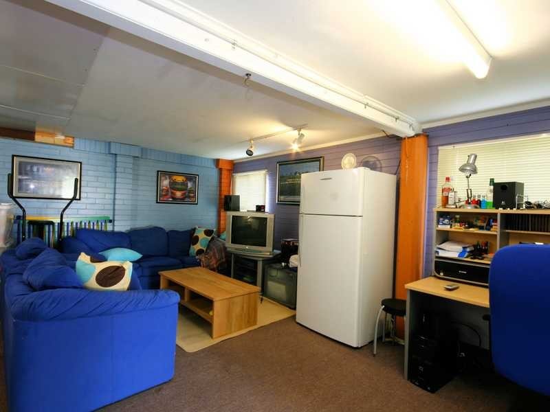 8 Finfoot Street, Rochedale South QLD 4123