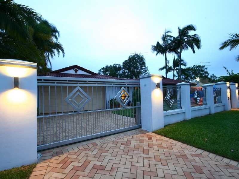 69 Dewar Drive, Loganholme QLD 4129