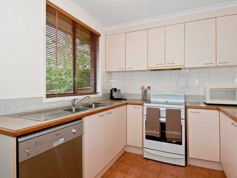 17 Veronica Avenue, Daisy Hill QLD 4127