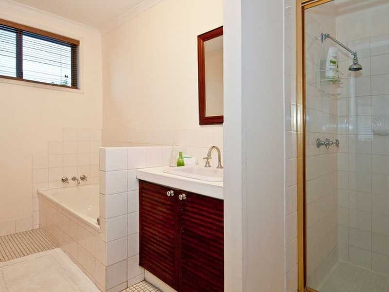 17 Veronica Avenue, Daisy Hill QLD 4127