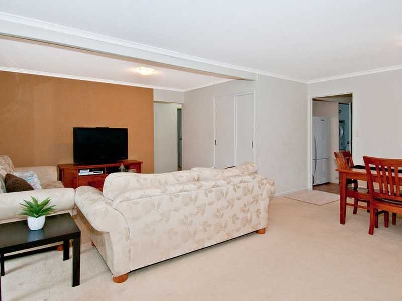 17 Veronica Avenue, Daisy Hill QLD 4127