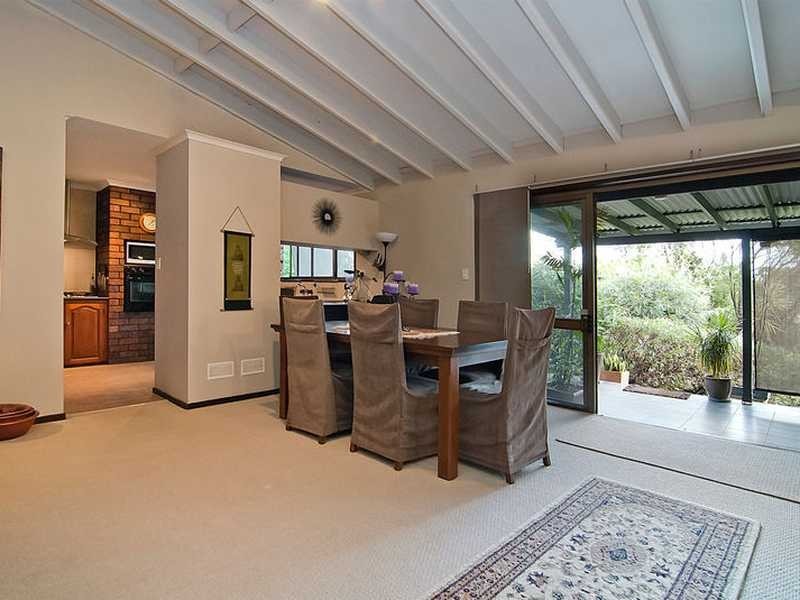 7 Quondare Court, Springwood QLD 4127