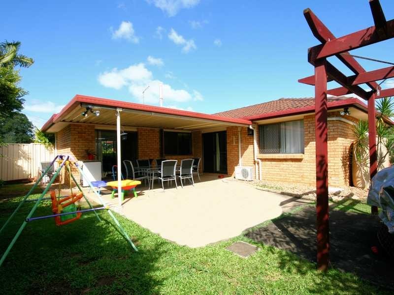68 Springfield Crescent, Daisy Hill QLD 4127