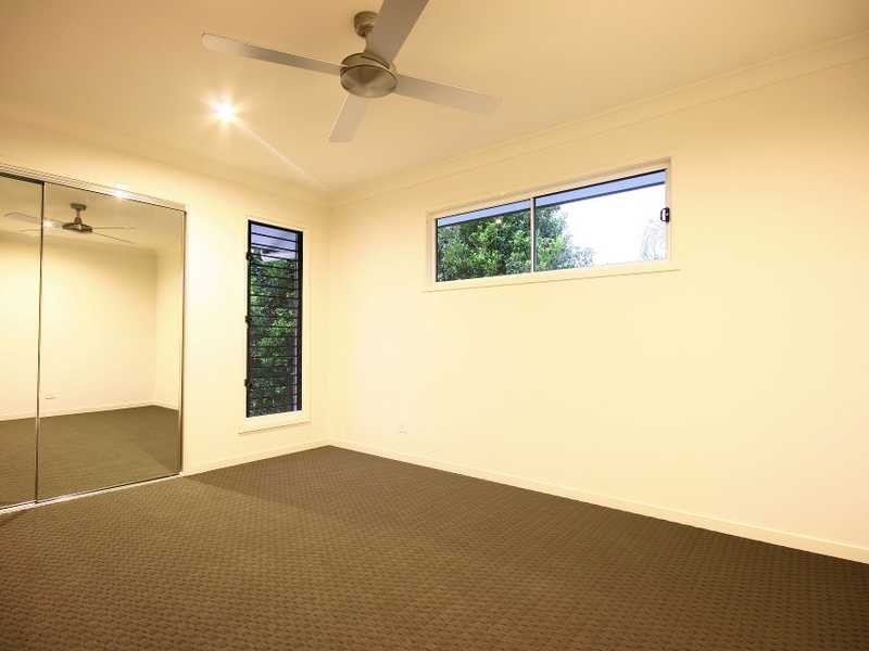 35 Yarabah Crescent, Shailer Park QLD 4128