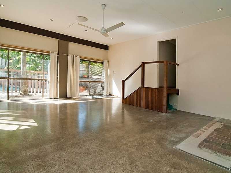 1 Eames Court, Springwood QLD 4127