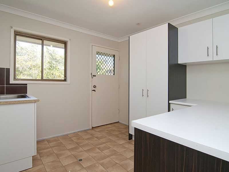 1 Eames Court, Springwood QLD 4127