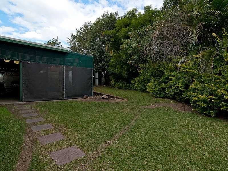 13 Hawdon Crescent, Springwood QLD 4127