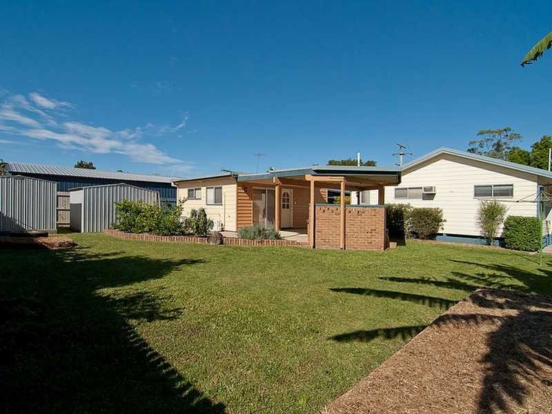 68 Chatswood Road, Springwood QLD 4127