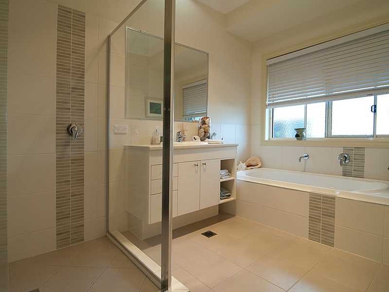 2 Nancy May Court, Daisy Hill QLD 4127