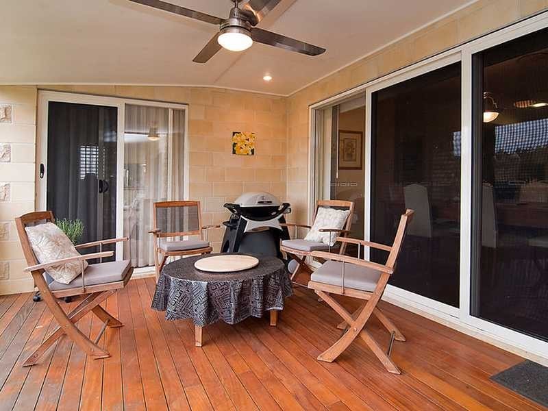 2 Nancy May Court, Daisy Hill QLD 4127