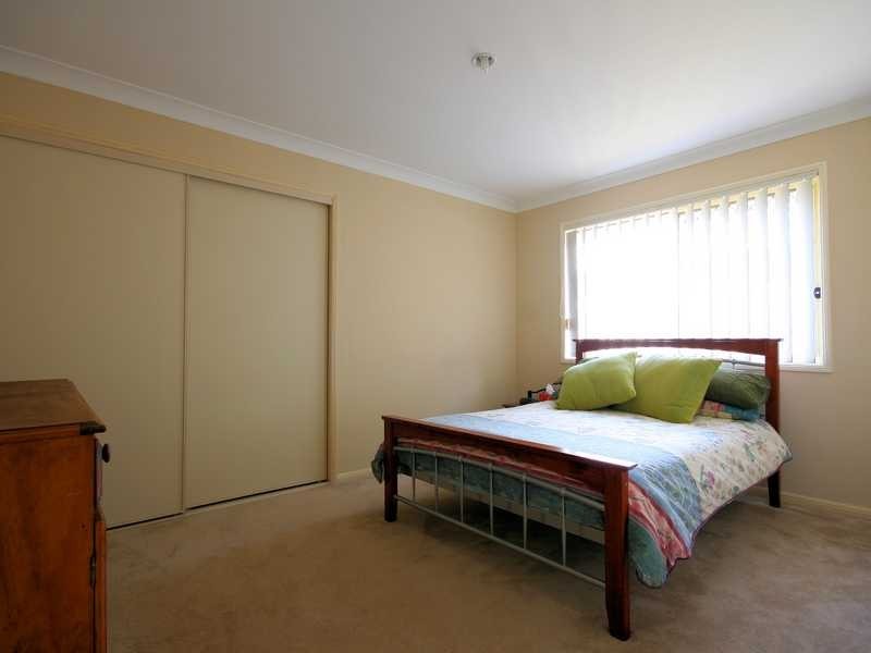 10 Ficus Drive, Meadowbrook QLD 4131