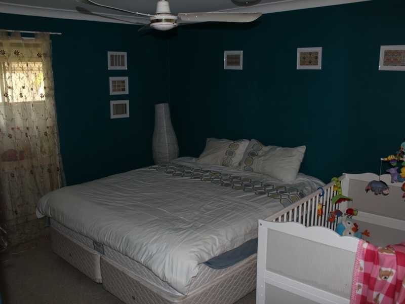 42 Barbaralla Drive, Springwood QLD 4127