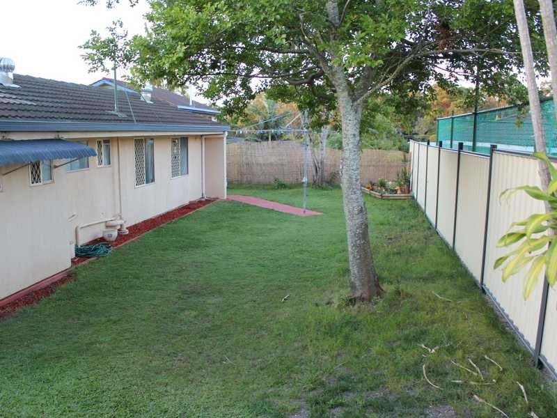 42 Barbaralla Drive, Springwood QLD 4127