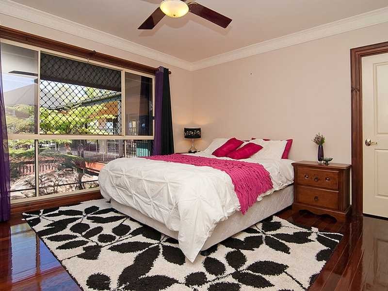 18-20 Hillview Crescent, Bahrs Scrub QLD 4207