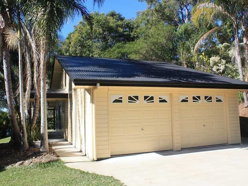 18-20 Hillview Crescent, Bahrs Scrub QLD 4207